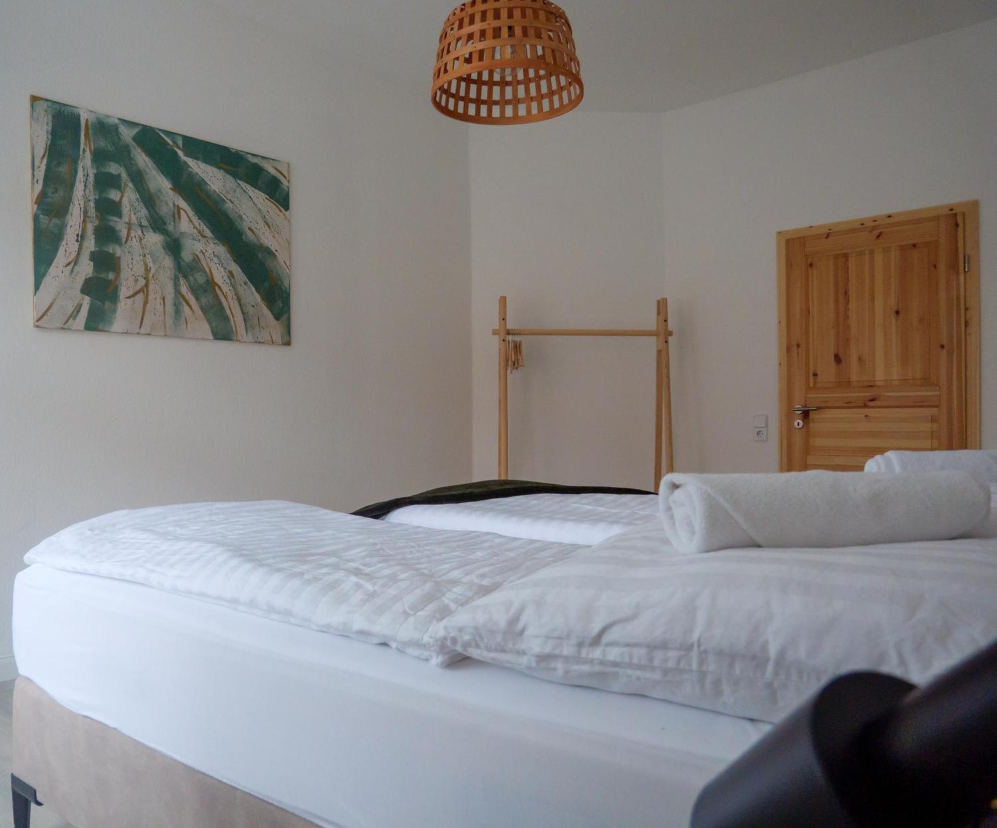 Amao-Brown I Exklusives City-Apartment I 85Qm I Privatparkplatz & Komfort I King-Size Bed Lahr  Exterior photo